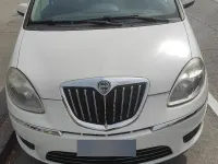 Usata Lancia Musa 77 CV (56 kW) 2010 Bianco Monovolume