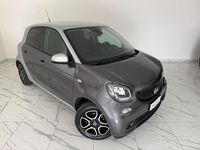 Usata Smart ForFour Passion 90 CV (66 kW) 2016 Grigio Utilitaria