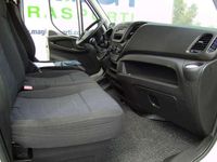 Usata Iveco Daily 160 CV (117 kW) 2017 Bianco Furgone