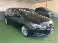 Usata Opel Astra 110 CV (80 kW) 2016 Nero Station wagon