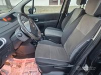 Usata Renault Modus 85 CV (62 kW) 2009 Nero Monovolume