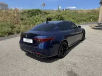 Usata Alfa Romeo Giulia 150 CV (110 kW) 2016 Blu/azzurro Berlina