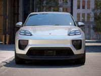 Nuova Porsche Macan 264 kW (360 CV) 2026 Grigio ghiaccio neo SUV