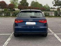 Usata Audi A3 Attraction 110 CV (80 kW) 2014 Blu/azzurro Berlina