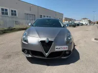 Usata Alfa Romeo Giulietta Super 120 CV (88 kW) 2018 Argento Utilitaria