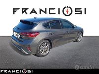 Usata Ford Focus ST-Line 125 CV (91 kW) 2023 Grigio scuro