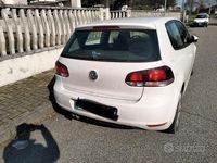 Usata VW Golf VI 110 CV (80 kW) 2009 Bianco Utilitaria
