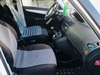 Usata Citroën Grand C4 Picasso SELECTION 111 CV (81 kW) 2013 Monovolume