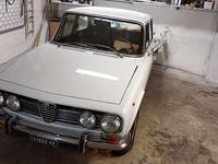 Usata Alfa Romeo 1750 112 CV (82 kW) 1970 Bianco Berlina