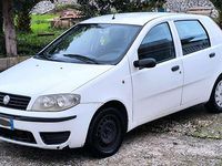 Usata Fiat Punto Active 69 CV (50 kW) 2004 Berlina