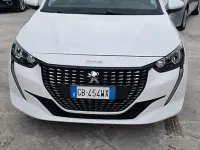 Usata Peugeot 208 Active 101 CV (74 kW) 2020 Bianco Utilitaria
