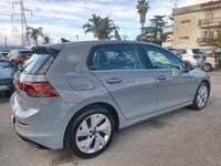 Usata VW Golf VIII Style 149 CV (109 kW) 2022 Grigio Berlina