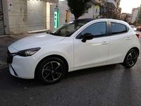 Usata Mazda 2 Exclusive 90 CV (66 kW) 2023 Bianco Utilitaria