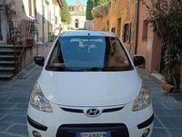 Usata Hyundai i10 Active 65 CV (47 kW) 2010 Bianco Utilitaria