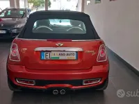 Usata Mini Cooper SD Cabriolet 143 CV (105 kW) 2012 Arancione Cabrio