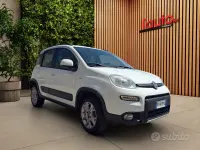 Usata Fiat Panda 4x4 S 95 CV (69 kW) 2016 Bianco Utilitaria