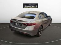 Usata Alfa Romeo Giulia Executive 160 CV (117 kW) 2020 Grigio Berlina