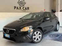 Usata Volvo V40 CC Business Edition 120 CV (88 kW) 2017 Nero Station wagon