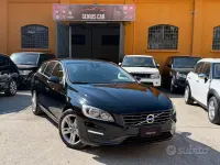 Usata Volvo V60 R-Design Momentum 181 CV (133 kW) 2014 Nero Station wagon