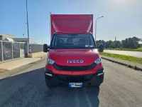 Usata Iveco 35.12 116 CV (85 kW) 2020 Rosso Furgone