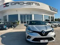 Usata Renault Clio V Business 86 CV (63 kW) 2020 Grigio Berlina