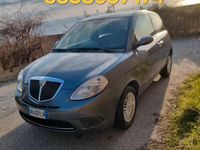 Usata Lancia Ypsilon 75 CV (55 kW) 2008 Grigio Utilitaria
