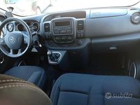 Usata Opel Vivaro S 120 CV (88 kW) 2015 Grigio Monovolume