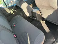 Brugt Nissan Navara XE 171 HK (125 kW) 2006 Grå Pickup / Ladvogn