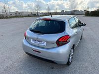 Usata Peugeot 208 Active 74 CV (54 kW) 2016 Argento Utilitaria
