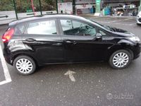 Second-hand Ford Fiesta Titanium 97 CP (71 kW) 2011 Negru Hatchback