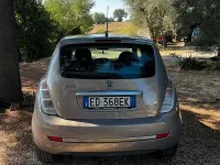 Usata Lancia Ypsilon 75 CV (55 kW) 2010 Grigio Utilitaria
