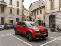 Usata Jeep Avenger 101 CV (74 kW) 2023 Rosso SUV