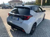 Usata Toyota Yaris Hybrid Sport 116 CV (85 kW) 2022 Grigio Berlina