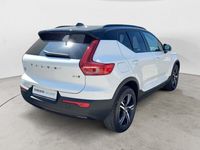 usata Volvo XC40 B4 AWD Geartronic R-design my 21 del 2021 usata a Bari