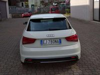 Usata Audi A1 Ambition 122 CV (89 kW) 2011 Bianco Utilitaria