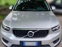 Usata Volvo XC40 150 CV (110 kW) 2019 Grigio SUV