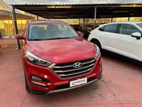 Usata Hyundai Tucson Comfort 115 CV (84 kW) 2016 Rosso SUV