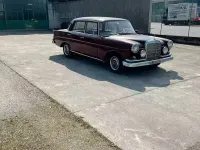Usata Mercedes 190 55 CV (40 kW) 1960 Grigio Berlina