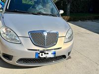 Usata Lancia Ypsilon 95 CV (69 kW) 2007 Grigio Utilitaria
