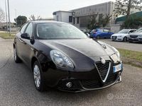 Usata Alfa Romeo Giulietta 120 CV (88 kW) 2019 Marrone Berlina