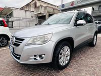 Usata VW Tiguan Sportline 140 CV (102 kW) 2007 Grigio SUV