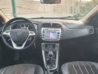 Usata Lancia Delta Gold 120 CV (88 kW) 2013 Utilitaria