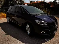 Usata Renault Grand Scénic IV 120 CV (88 kW) 2020 Bluazzurro Monovolume