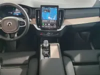 Nuova Volvo XC90 Plus 250 CV (183 kW) 2026 Denim blue SUV