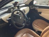 Usata Lancia Ypsilon 2004 Utilitaria