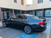 Usata BMW 740 306 CV (225 kW) 2010 Nero Berlina