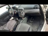 Usata Fiat Punto Evo 75 CV (55 kW) 2012 Bianco Utilitaria