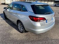 Usata Opel Astra Business 110 CV (80 kW) 2018 Grigio Station wagon
