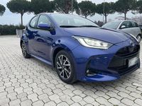 Usata Toyota Yaris 72 CV (52 kW) 2021 Blu Berlina