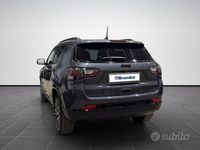 Usata Jeep Compass Summit 131 CV (96 kW) 2025 Graphite grey SUV